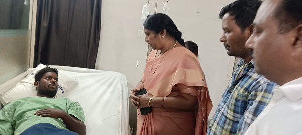 వటవర్లపల్లి బాధితుడికి అండగా CBM ట్రస్ట్ చైర్ పర్సన్ డాక్టర్ అనురాధ: యశోద ఆస్పత్రిలో పరామర్శ